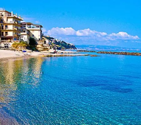 Holiday home Fantastlca A 7 Passi Dal Mare Pizzo (Calabria)